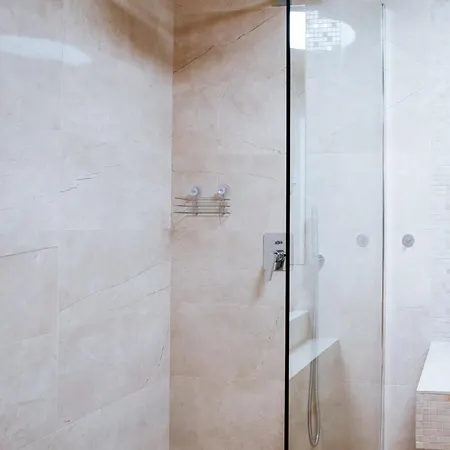 Lukrecja 아파트 *