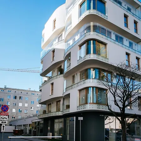 Lukrecja Appartement *